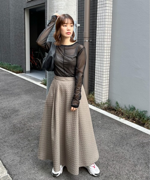feepur(フェピュール)の「ラメシアーカットソー(Tシャツ/カットソー・レディース・オレンジ/ブラウン/ピンク/ブラック/オフホワイト/ブルー・MEDIUM)」の19枚目の写真