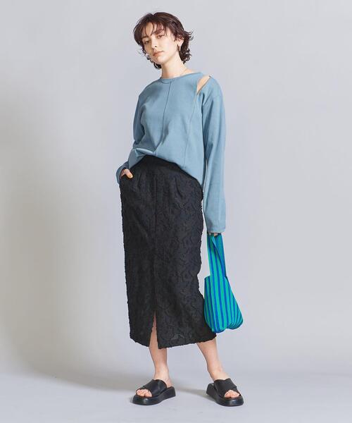 BEAUTY&YOUTH UNITED ARROWS（ビューティーアンドユースユナイテッドアローズ）の「コットン カットアウト ロングスリーブ Tシャツ（Tシャツ/カットソー・レディース・ブラック/ホワイト/ライトブルー・FREE）」の8枚目の写真