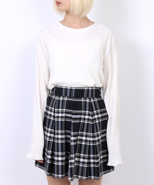 PUNYUS（プニュズ）の「プリーツロンT（Tシャツ/カットソー・レディース・ブラック/ベージュ/アイボリー/ブルー・3/4/1/2）」の11枚目の写真