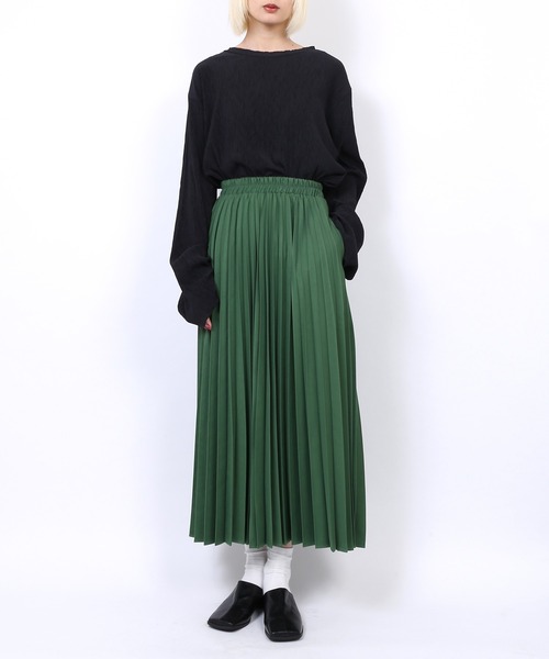 PUNYUS（プニュズ）の「プリーツロンT（Tシャツ/カットソー・レディース・ブラック/ベージュ/アイボリー/ブルー・3/4/1/2）」の15枚目の写真