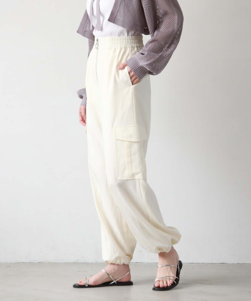 archives（アルシーヴ）の「フロントＺＩＰカーゴパンツ（カーゴパンツ・レディース・グリーン/オフホワイト/ベージュ/ブラック/モカ・MEDIUM）」の8枚目の写真