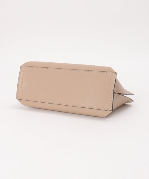 LBC(エルビーシー)の「配色合皮アオリショルダーバッグ(ショルダーバッグ・レディース・ブラック/ベージュ/ブルー系・FREE)」の21枚目の写真