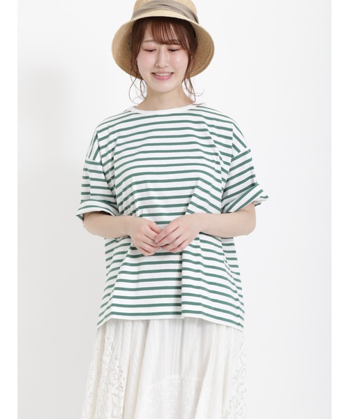 Samansa Mos2（サマンサ モスモス）の「ビッグシルエットボーダーTシャツ（Tシャツ/カットソー・レディース・レッド/ベージュ/グリーン/チャコール/ブルー/オフホワイト・ﾌﾘ-）」の4枚目の写真