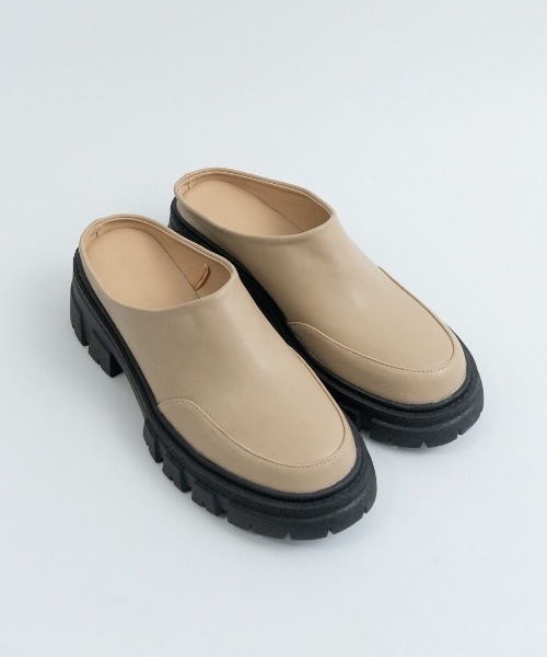 Fabby fabby(ファビィーファビィー)の「タンク底サボサンダル(サンダル・レディース・ベージュ/ブラック・SMALL/MEDIUM/LARGE)」の4枚目の写真