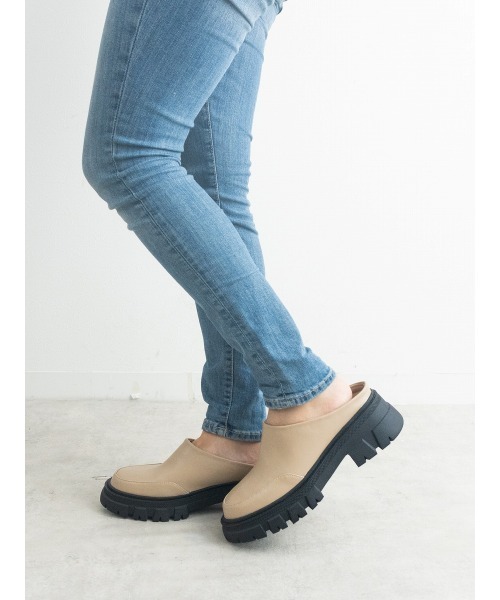 Fabby fabby(ファビィーファビィー)の「タンク底サボサンダル(サンダル・レディース・ベージュ/ブラック・SMALL/MEDIUM/LARGE)」の18枚目の写真