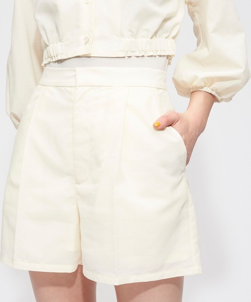 FOREVER 21(フォーエバー トゥエンティーワン)の「リネン混タックハーフパンツ(その他パンツ・レディース・ブラック/ホワイト/ピンク系その他3・MEDIUM/SMALL)」の10枚目の写真