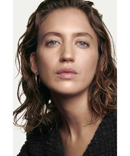 CHANEL（シャネル）の「レ ベージュ ヘルシー グロウ クッション クッション ファンデーション（フレッシュで明るいつやのある仕上がり）SPF 30/PA+++（ファンデーション・レディース・B10/BR12/B20/BD21/B30/BD01/B40/BR22・FREE）」の14枚目の写真
