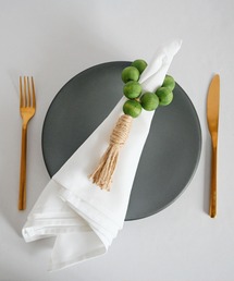 YADORI（ヤドリ）の「ウッドビーズ　ナプキンホルダー 2pc（ランチョンマット/テーブルウェア）」