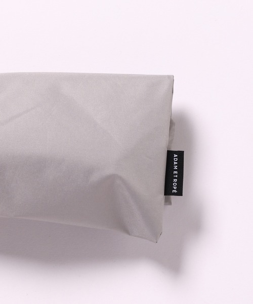 ADAM ET ROPE'（アダムエロペ）の「【U-DAY for ADAM ET ROPE'】Folding umbrella with Sacoche / 折りたたみ傘 / 晴雨兼用 / 男女兼用（折りたたみ傘・メンズ・グレー・FREE）」の12枚目の写真