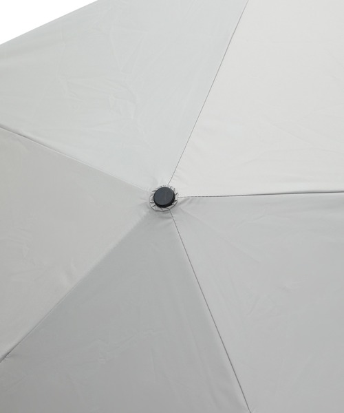 ADAM ET ROPE'（アダムエロペ）の「【U-DAY for ADAM ET ROPE'】Folding umbrella with Sacoche / 折りたたみ傘 / 晴雨兼用 / 男女兼用（折りたたみ傘・メンズ・グレー・FREE）」の13枚目の写真