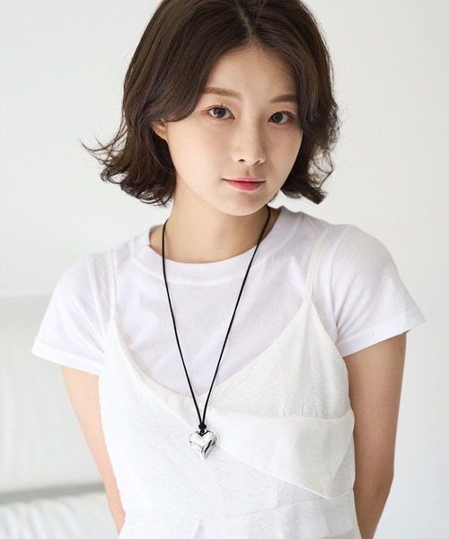 UNE MANSION(ユヌマンション)の「シルバーハートチョーカーネックレス(ネックレス・レディース・シルバー系その他/シルバー系その他2・ONE SIZE)」の3枚目の写真