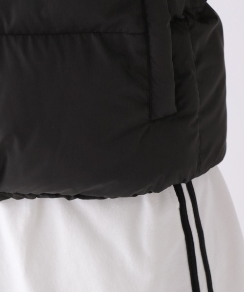 repipi armario(レピピ アルマリオ)の「パデットベスト(ダウンベスト・キッズ・ブラック/ブルー/ホワイト・LARGE/MEDIUM)」の13枚目の写真