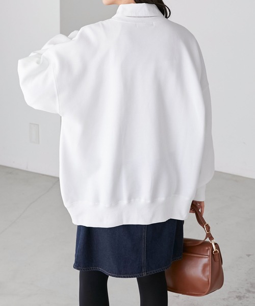 BONLECILL（ボンルシール）の「裏起毛 ドッグプリント サガラ刺繍 BIGシルエットスウェット（スウェット・レディース・チャコールグレー/レッド/オフホワイト/ネイビー/グレー・FREE）」の8枚目の写真