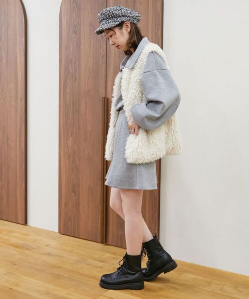 MAJESTIC LEGON（マジェスティックレゴン）の「ハーフジップミニワンピース（ワンピース・レディース・アイボリー/グレー/ブラック・MEDIUM）」の6枚目の写真