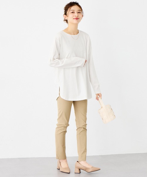 Viola e Viola（ヴィオラエヴィオラ）の「あったか綿１００％チュニックＴシャツ（チュニック・レディース・モカ/ホワイト/ブラック/チャコール・L/3L/LL/M）」の15枚目の写真