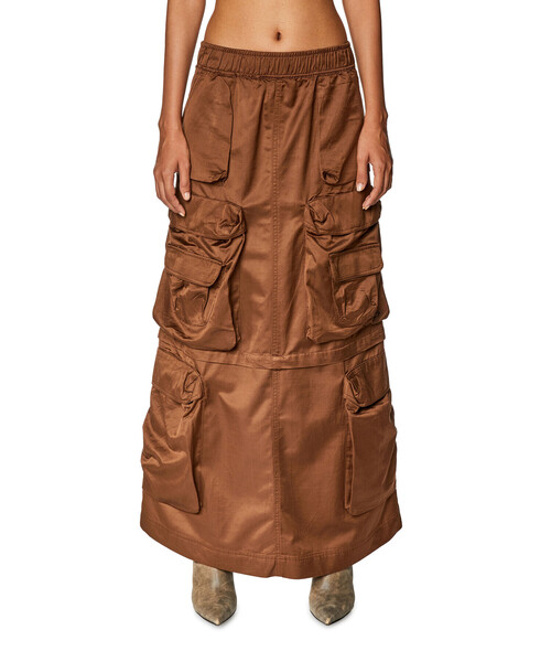 DIESEL（ディーゼル）の「レディース カーゴ ロングスカート（スカート・レディース・ブラック/ブラウン・36/38/40/42）」の6枚目の写真