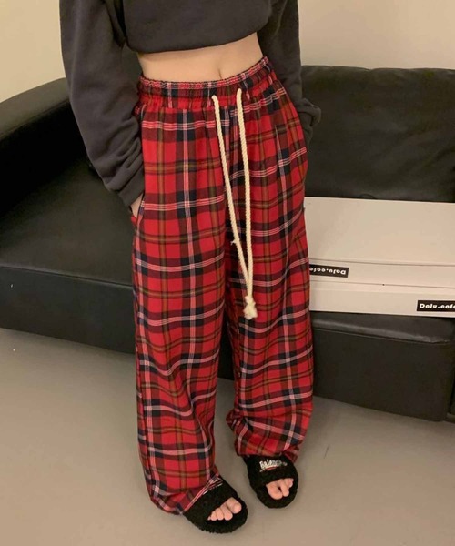 NANEA(ナネア)の「チェック柄イージーパンツ(その他パンツ・レディース・グリーン/レッド・SMALL/MEDIUM/LARGE)」の14枚目の写真