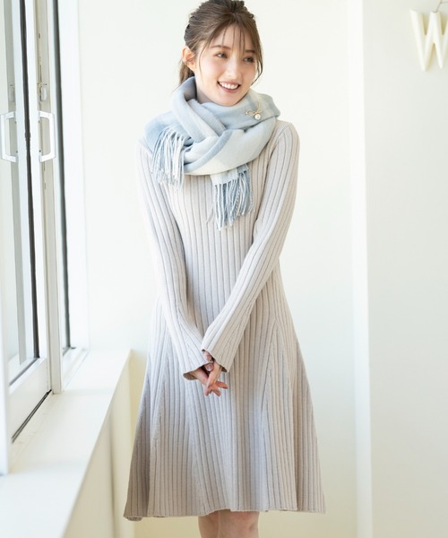 MISCH MASCH(ミッシュマッシュ)の「【新色追加】マフラー/MM338701(マフラー・レディース・パープル系/ブラック/ピンク系/ブルー系/ホワイト/ピンク/ブラウン系・フリ-)」の9枚目の写真