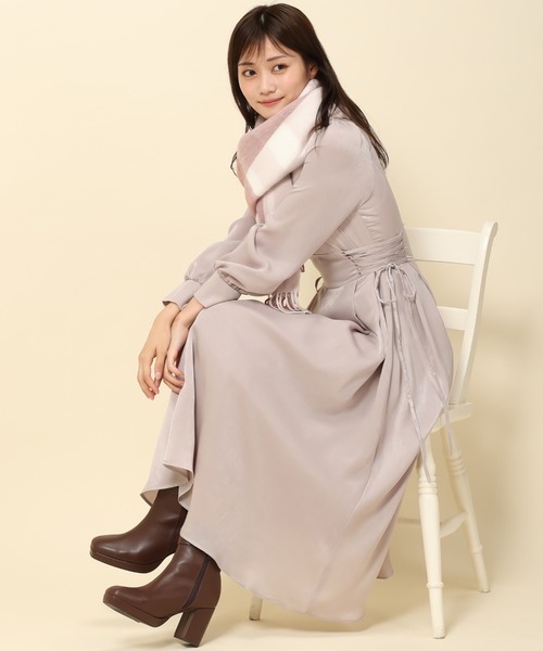 MISCH MASCH(ミッシュマッシュ)の「【新色追加】マフラー/MM338701(マフラー・レディース・パープル系/ブラック/ピンク系/ブルー系/ホワイト/ピンク/ブラウン系・フリ-)」の12枚目の写真