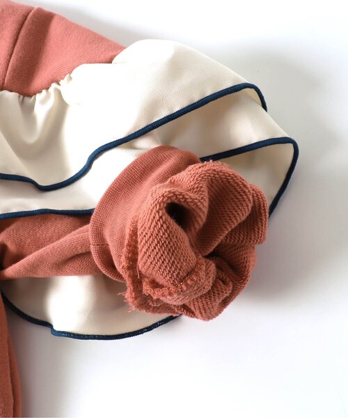 apres les cours（アプレレクール）の「【WEB限定】メロウフリルトレーナー（スウェット・キッズ・チャコール/ミント/オレンジ・100/90/120/140/130/80/110）」の9枚目の写真