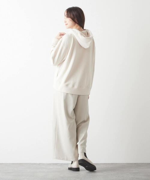 MELROSE claire（メルローズ クレール）の「【上品なフリース使い着心地よくデイリーなオシャレフーディー♪】（パーカー・レディース・キナリ/ブラック/チャコールグレー・FREE）」の10枚目の写真