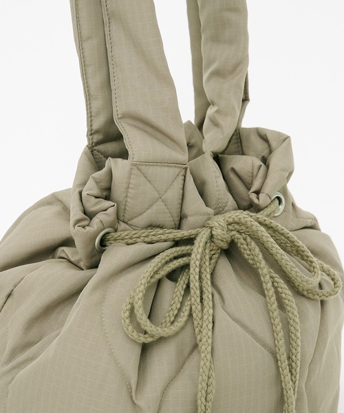 TAION(タイオン)の「【TAION/タイオン】MILITARY DOWN TOTE BAG(トートバッグ・メンズ・ブラック/ホワイト/モカ・FREE)」の22枚目の写真