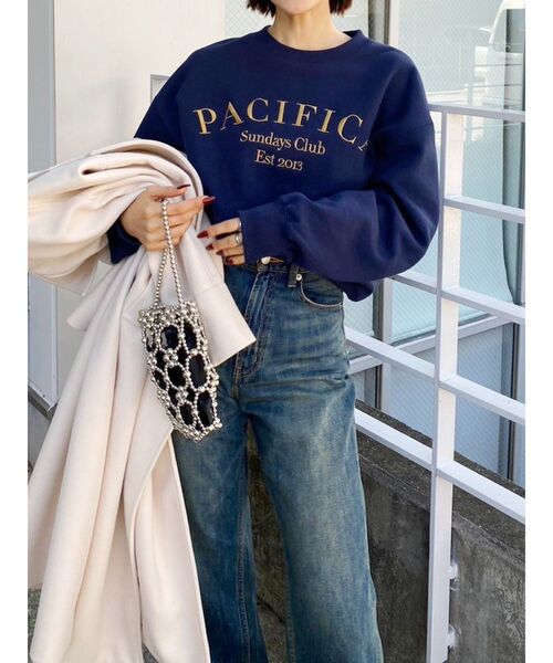 EVRIS（エヴリス）の「PACIFICA スウェットトップス（スウェット・レディース・ブラック/ネイビー/ホワイト・FREE）」の7枚目の写真