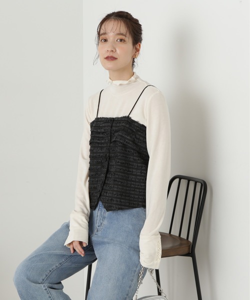 N.(N. Natural Beauty Basic)(エヌエヌナチュラルビューティーベーシック)の「◆変形ビスチェトップ(ベスト・レディース・ブラック/シルバー・MEDIUM)」の4枚目の写真