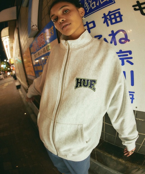 HUF（ハフ）の「HOME TEAM FULL ZIP FLEECE / HUF フルジップ 