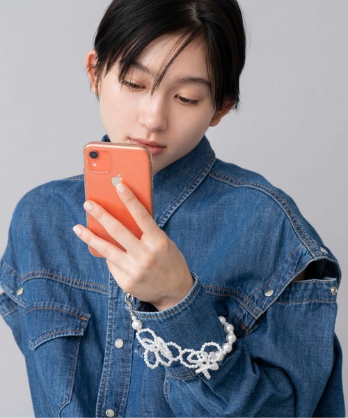 Casselini（キャセリーニ）の「Casselini(キャセリーニ)フラワービーズハンドストラップ（スマホケース/カバー・レディース・シルバー/ピンク/ホワイト・FREE）」の9枚目の写真