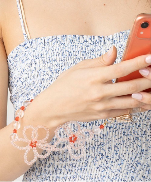 Casselini（キャセリーニ）の「Casselini(キャセリーニ)フラワービーズハンドストラップ（スマホケース/カバー・レディース・シルバー/ピンク/ホワイト・FREE）」の5枚目の写真