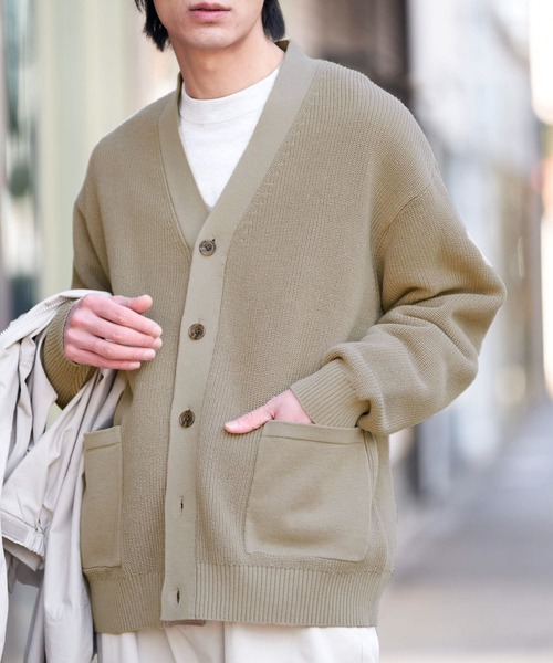 URBAN RESEARCH DOORS（アーバンリサーチドアーズ）の「ハードニットカーディガン（カーディガン/ボレロ・メンズ・ブルー/チャコールグレー/ベージュ・MEDIUM/LARGE）」の4枚目の写真
