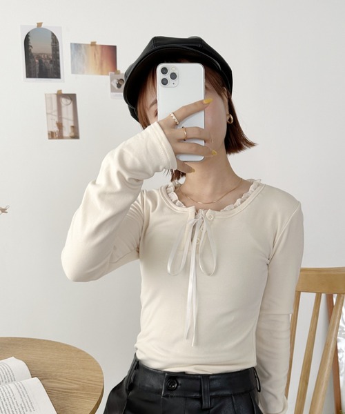CLEA（クレア）の「フロントリボンレイヤードトップス（Tシャツ