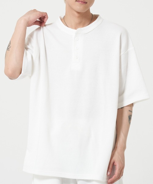 ROUGH TRADE(ラフトレード)の「ワッフルヘンリーネックTEE(M1)(Tシャツ/カットソー・メンズ・ブラック/ブルー/ミント/ホワイト・MEDIUM/LARGE/X-LARGE)」の2枚目の写真