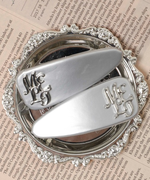 WEGO（ウィゴー）の「WEGO/メタルロゴパテッドバレッタ（バレッタ/ヘアクリップ・レディース・ブラック/ライトピンク/サックスブルー/オフホワイト/シルバー・FREE）」の5枚目の写真