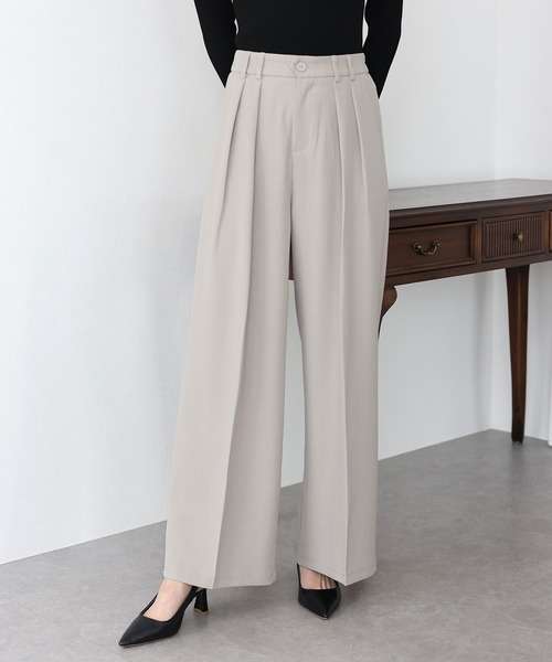 BLUEEAST(ブルーイースト)の「ベーシックツータックパンツ(スラックス・レディース・ピンク/グレー/アイボリー/ブラック・MEDIUM)」の2枚目の写真