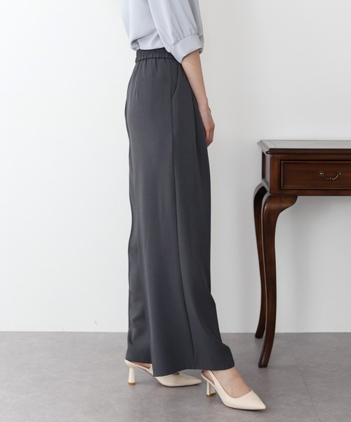 BLUEEAST(ブルーイースト)の「ベーシックツータックパンツ(スラックス・レディース・ピンク/グレー/アイボリー/ブラック・MEDIUM)」の6枚目の写真