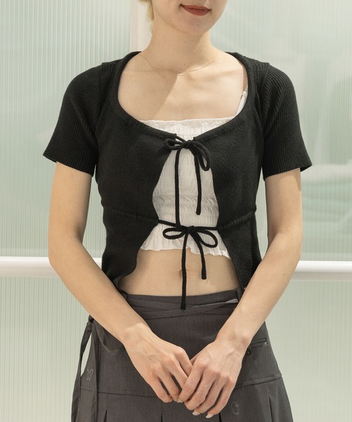 FANCY CLUB（ファンシークラブ）の「NASTY FANCY CLUB／２ボタンクロップカーディガン  2123892（カーディガン/ボレロ・レディース・ブラック/ライトブルー・FREE）」の6枚目の写真