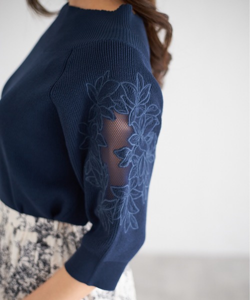 tocco closet(トッコ クローゼット)の「【ZOZO限定】スリーブレースニットプルオーバー(ニット/セーター・レディース・チャコール/ブルー/オフホワイト/ブラック・M)」の17枚目の写真