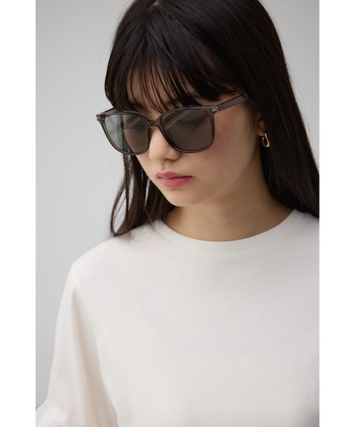 AZUL by moussy（アズールバイマウジー）の「ベーシックウェリントンアイウェア（サングラス・レディース・ブラック/クリア・FREE）」の13枚目の写真