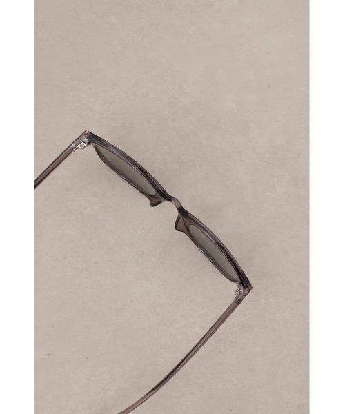 AZUL by moussy（アズールバイマウジー）の「ベーシックウェリントンアイウェア（サングラス・レディース・ブラック/クリア・FREE）」の20枚目の写真