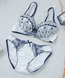 Dolce Fiora（ドルチェフィオラ）の「ブラ&ショーツ上下セット B~F(80アンダー有)4型から色デザイン選べるシリーズ（ブラ&ショーツ）」