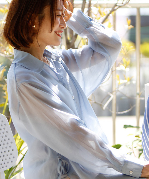 Ehre style(エーレスタイル)の「大人世代こそ必須!!コーデが楽しいシアーシャツ(シャツ/ブラウス・レディース・アイボリー/ピンク/ミント/ブルー・FREE)」の15枚目の写真