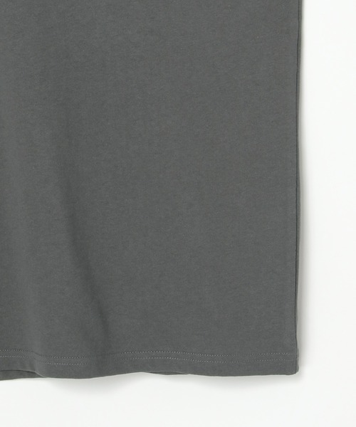 MICKEY MOUSE(ミッキーマウス)の「Mickey Mouse ミッキーマウス ユーズドライク ミッキー Tシャツ(Tシャツ/カットソー・レディース・グレー/ダークグレー/チャコール・M/L)」の8枚目の写真