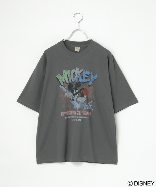 MICKEY MOUSE(ミッキーマウス)の「Mickey Mouse ミッキーマウス ユーズドライク ミッキー Tシャツ(Tシャツ/カットソー・レディース・グレー/ダークグレー/チャコール・M/L)」の12枚目の写真