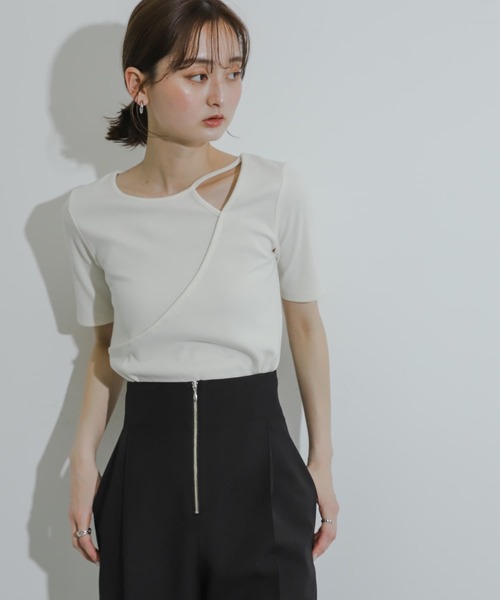 SENSE OF PLACE by URBAN RESEARCH（センスオブプレイスバイアーバンリサーチ）の「アシンメトリーリブトップ（Tシャツ/カットソー・レディース・ブラック/ブルー/オフホワイト・ONE）」の6枚目の写真