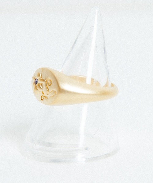 whim(ウィム)の「【NEW】Flower Stone Ring(リング・レディース・ゴールド/シルバー・#9/#13)」の5枚目の写真