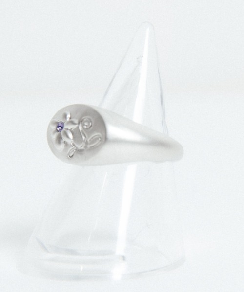 whim(ウィム)の「【NEW】Flower Stone Ring(リング・レディース・ゴールド/シルバー・#9/#13)」の4枚目の写真