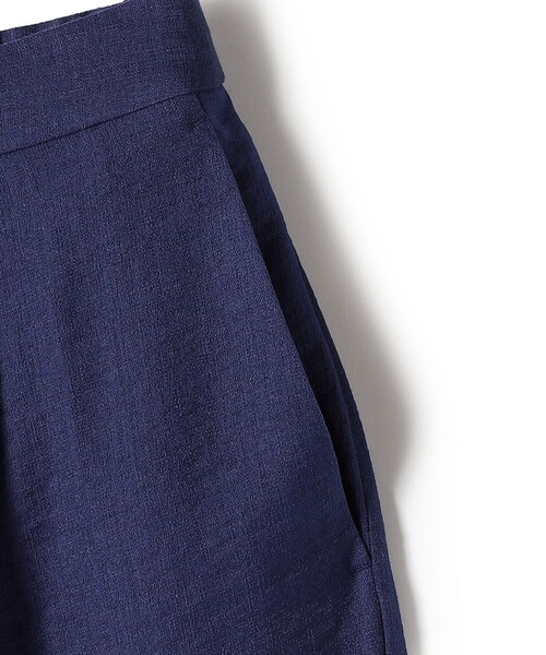 SHIPS(シップス)の「〈手洗い可能〉麻混 タック ワイド パンツ(その他パンツ・レディース・ブルー系/ブラック・36/38)」の9枚目の写真