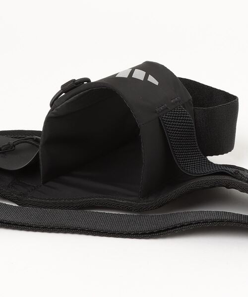adidas（アディダス）の「アディダス adidas ランニング ボトルバッグ（スポーツグッズ・レディース・ブラック・ﾌﾘ-）」の4枚目の写真